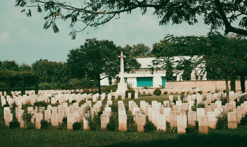 Cemitério na Índia. (Foto: Imagem ilustrativa/Pexels/GOWTHAM AGM).
