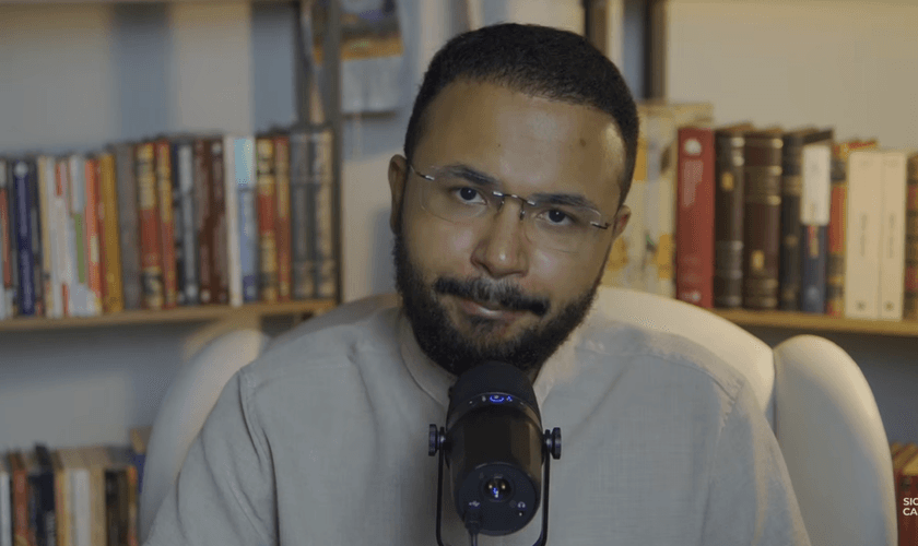 Caio Modesto. (Foto: Reprodução/YouTube/Caio Modesto)