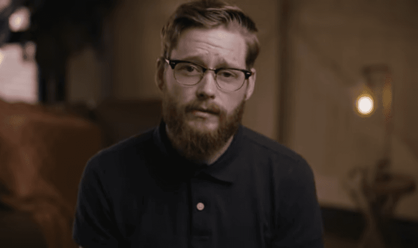 O diretor de cinema Michael Ray Lewis. (Captura de tela/universedesigned)